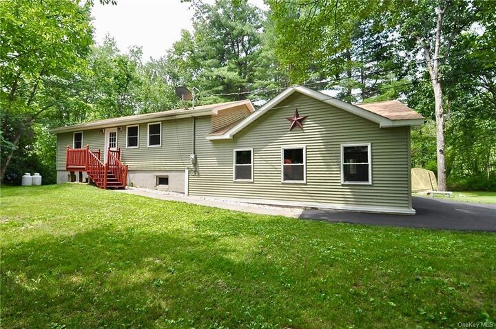 3987 State Route 209  Wurtsboro NY 12790 photo