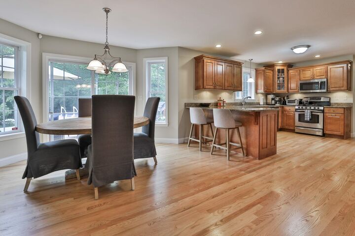 Property Photo:  173 Windsor Drive  NH 03032 