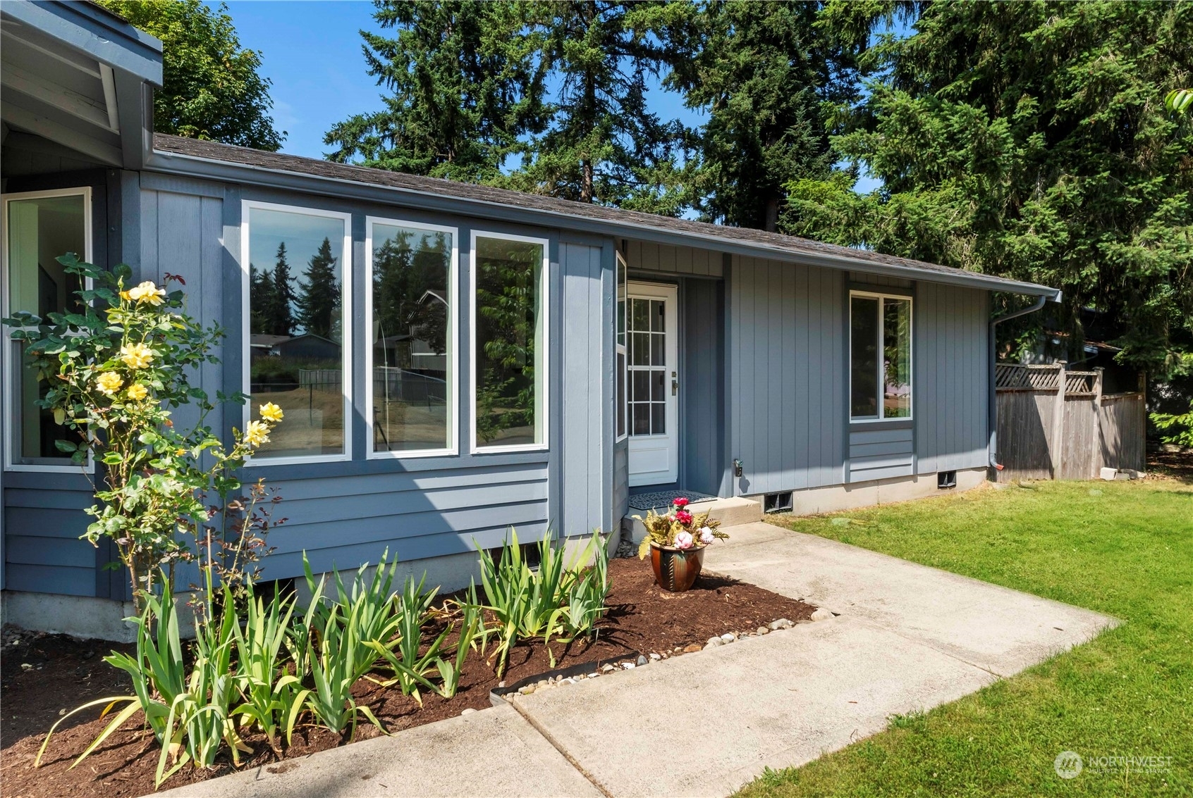 Property Photo:  8401 188th Street Ct E  WA 98375 