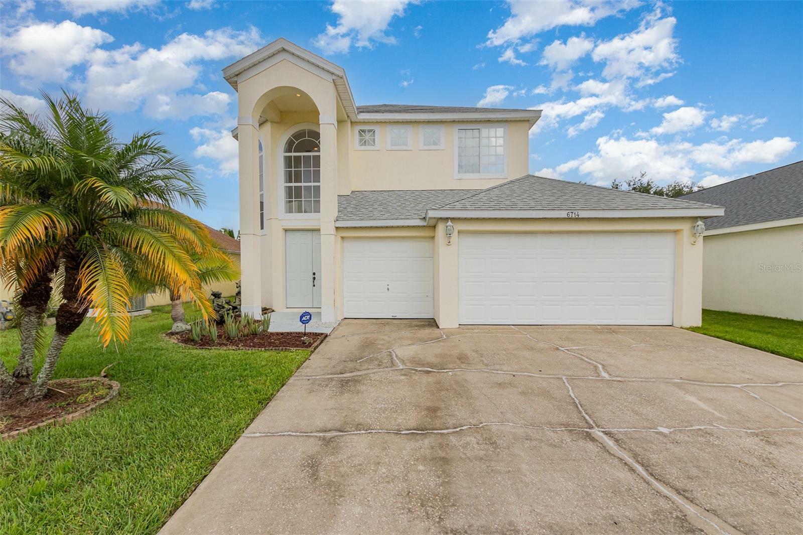 Property Photo:  6714 Bouganvillea Crescent Drive  FL 32809 