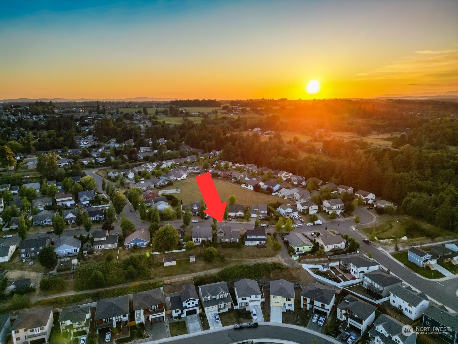 Property Photo: 6210 Lincoln Drive WA 98248