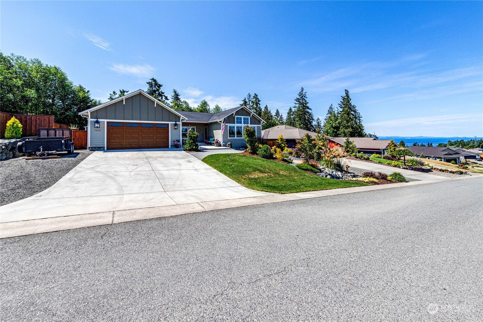 MLS#2138359: 1313 Morning Court, Port Angeles, WA 98362