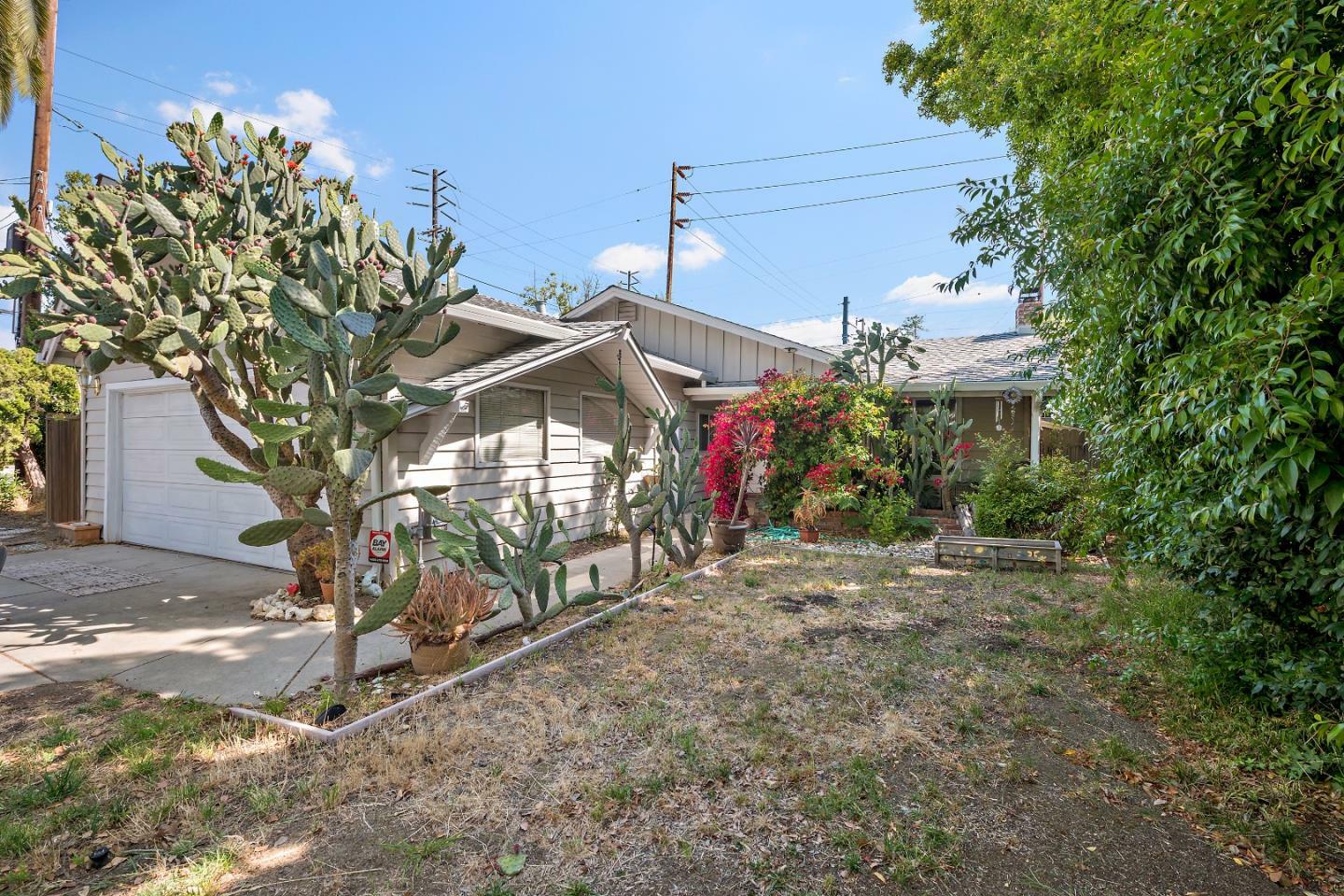 Property Photo: 4101 Park Boulevard CA 94306
