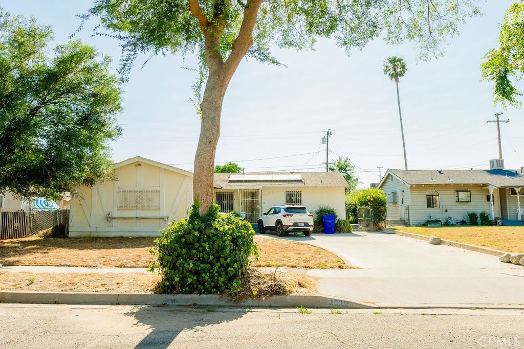 Property Photo:  2022 Madison Street  CA 92411 