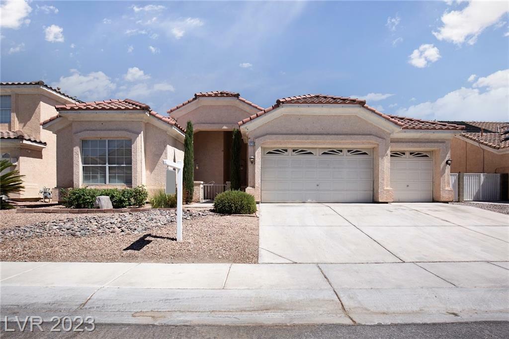 Property Photo:  1718 Woodward Heights Way  NV 89032 