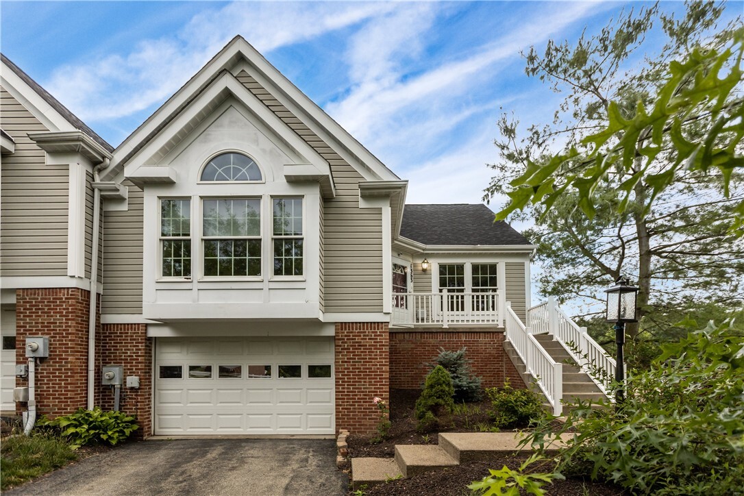 Property Photo: 1363 Meadowbrook Drive PA 15317