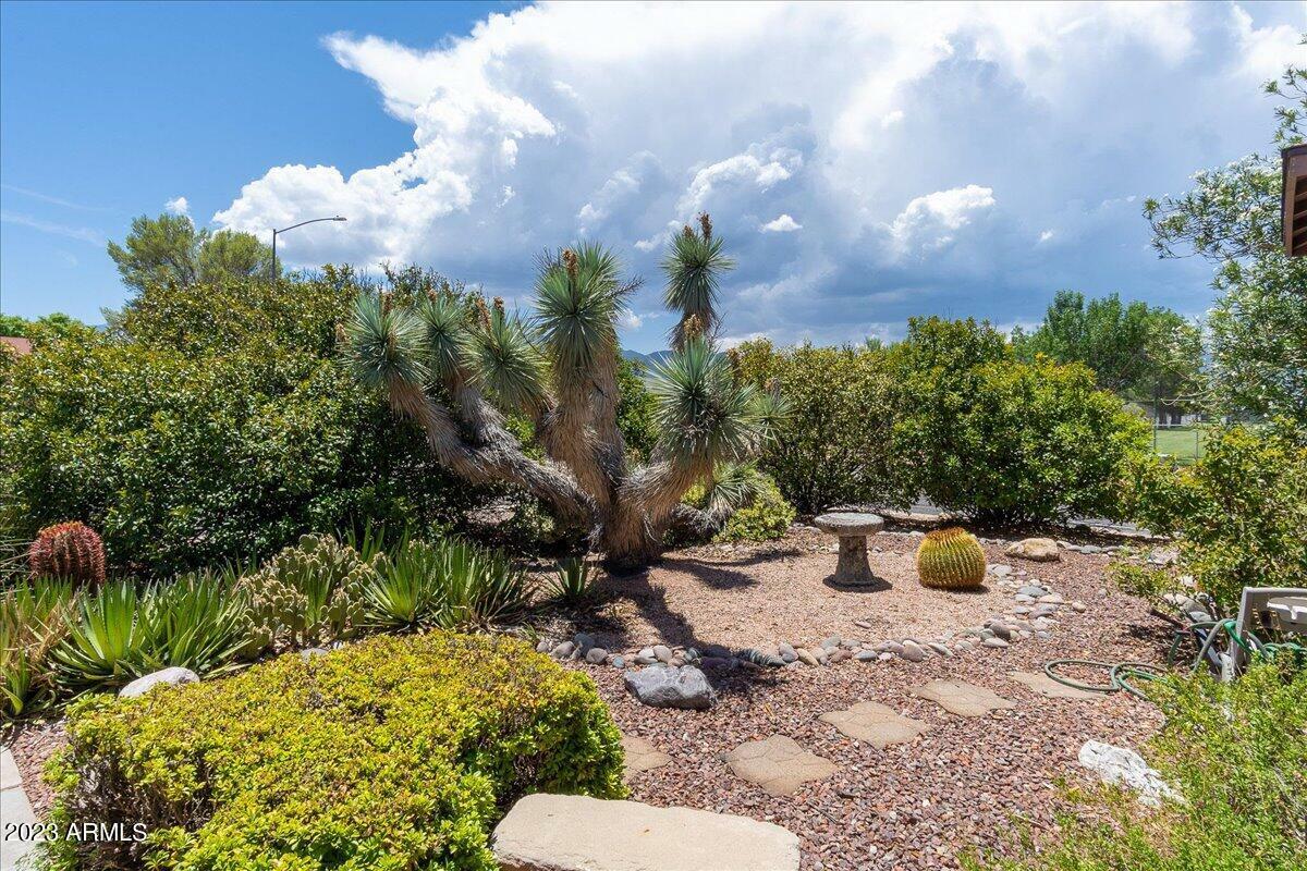 Property Photo:  3225 Black Hawk Drive  AZ 85650 