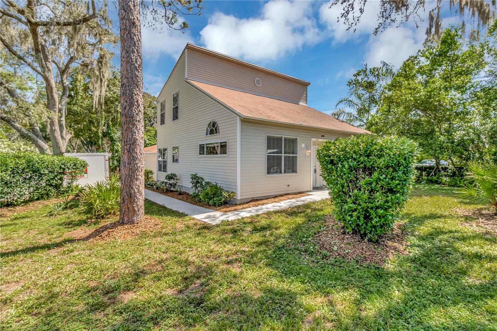 Property Photo:  18700 Yocam Avenue  FL 33549 