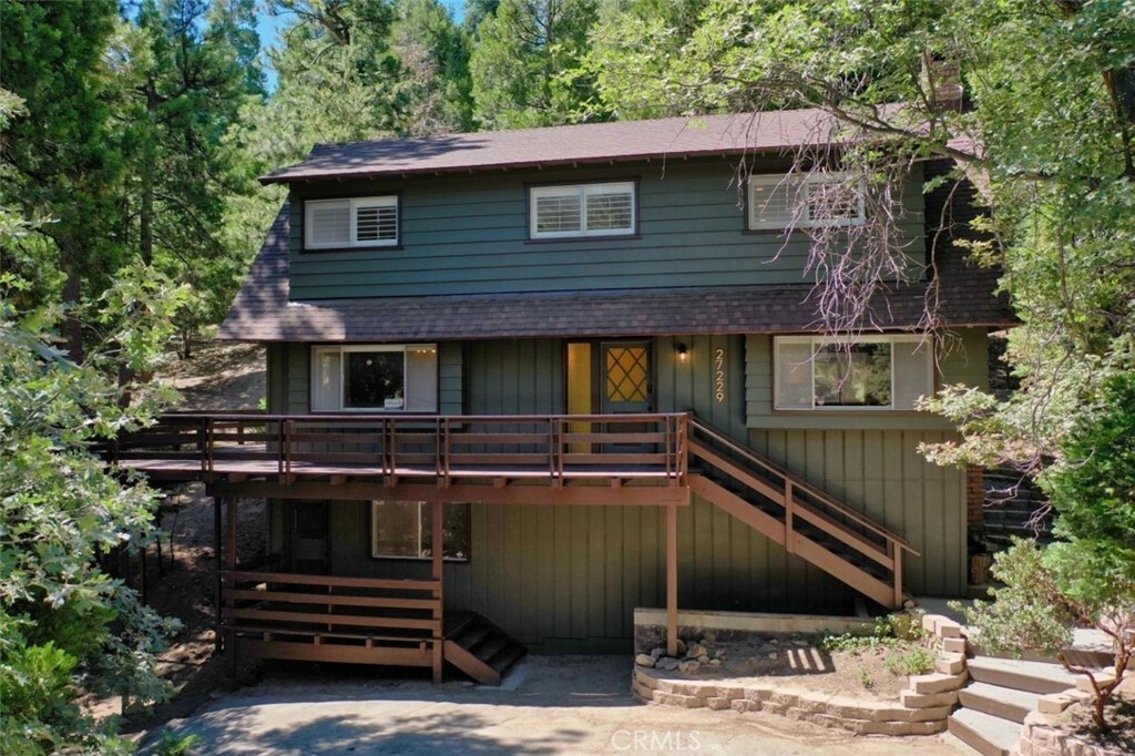 Property Photo:  27229 Peninsula Drive  CA 92352 