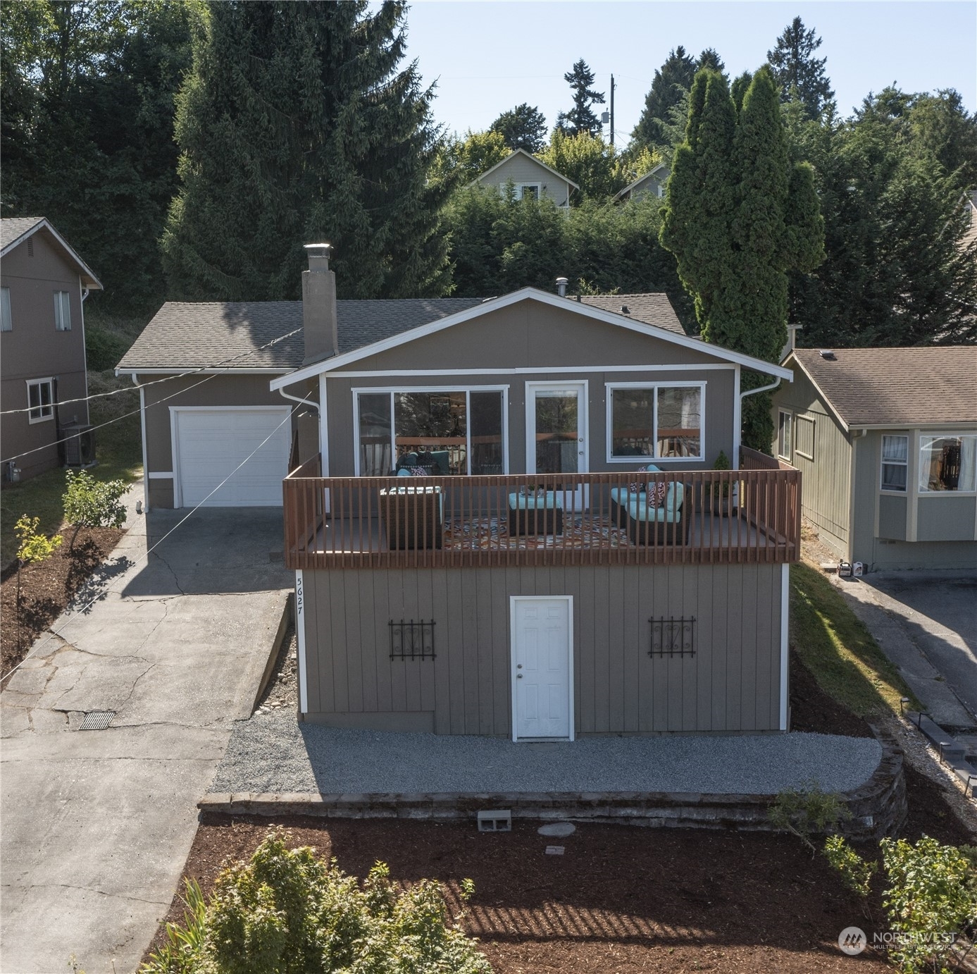 Property Photo: 5627 31st Avenue SW WA 98126