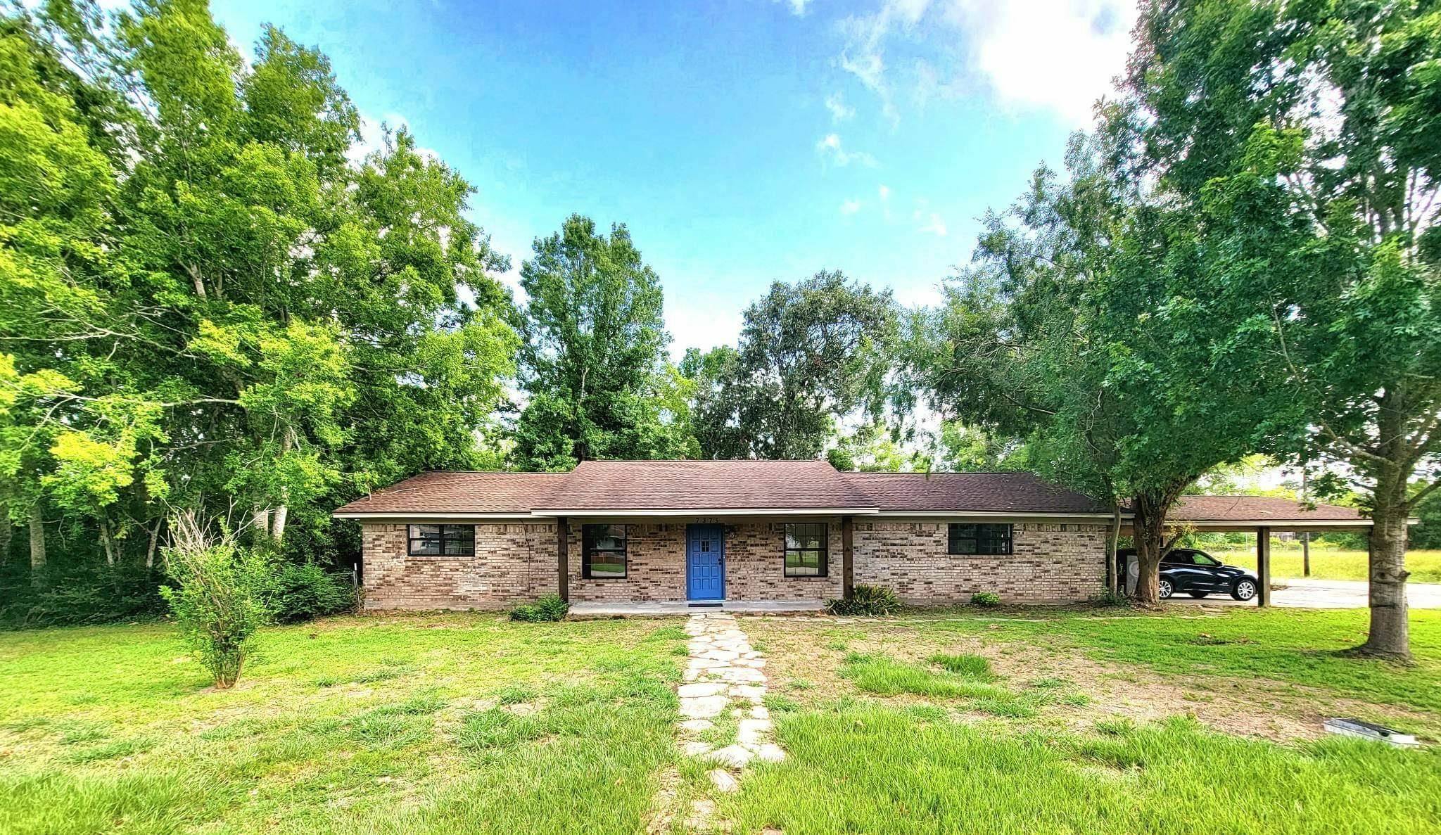 Property Photo:  7375 Willis Ln  TX 77708 