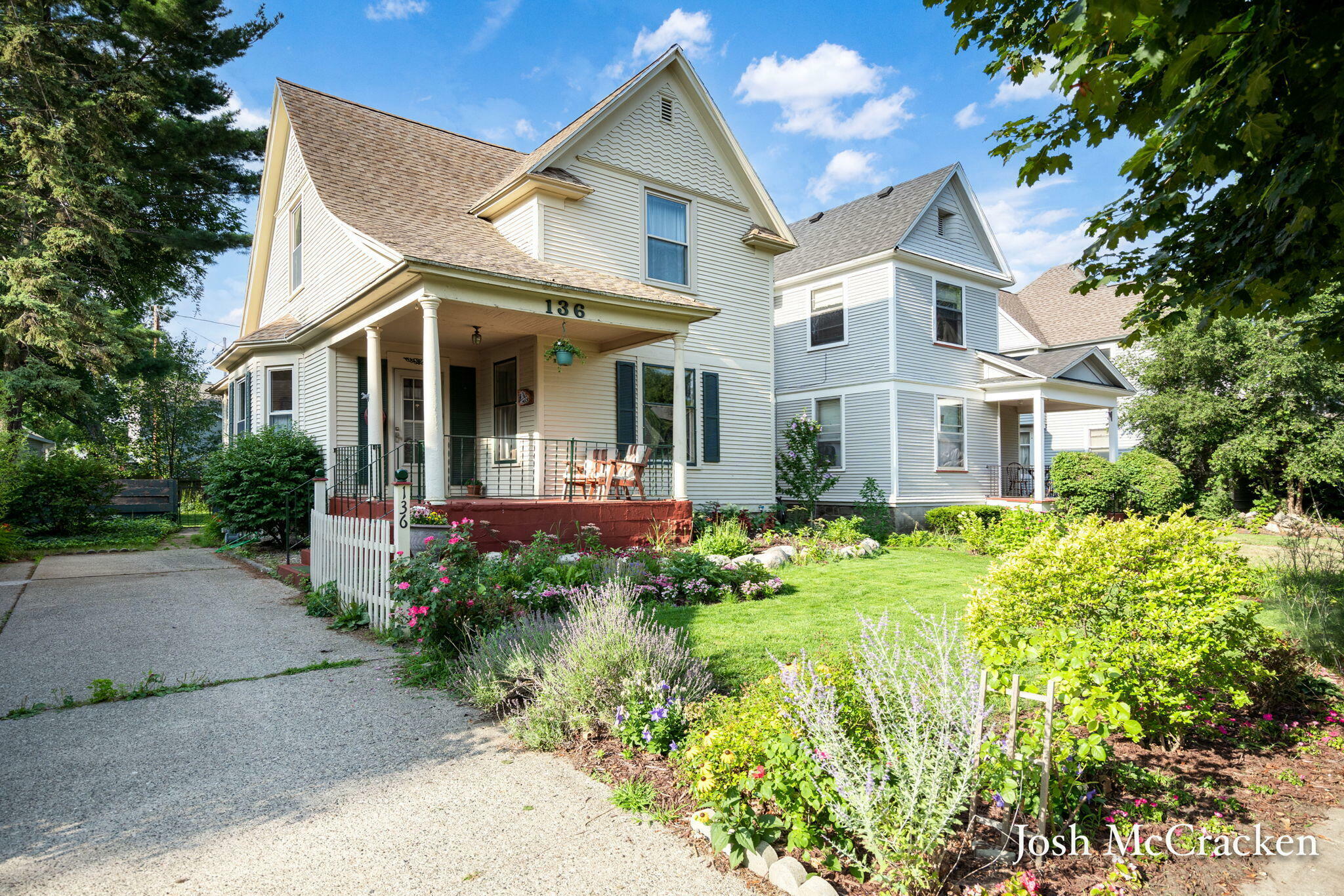 Property Photo:  136 W 14th Street  MI 49423 