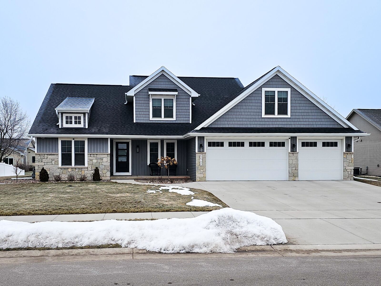 Property Photo:  W5560 Hoelzel Way  WI 54915-4263 