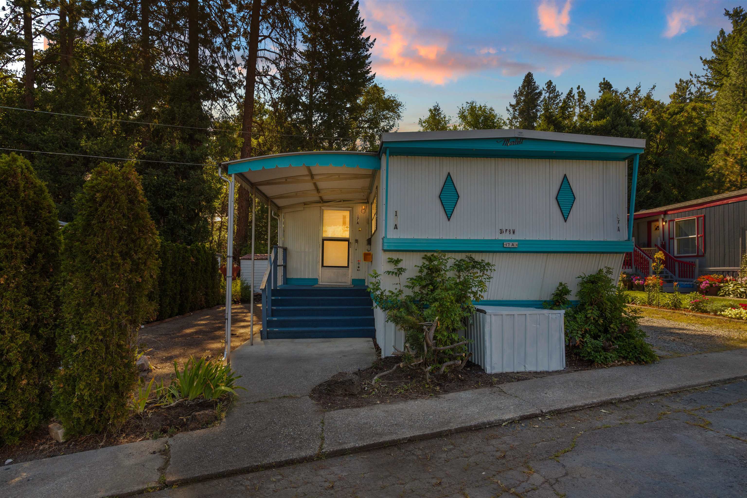 Property Photo: 3803 W Greenwood Rd 17-A WA 99224