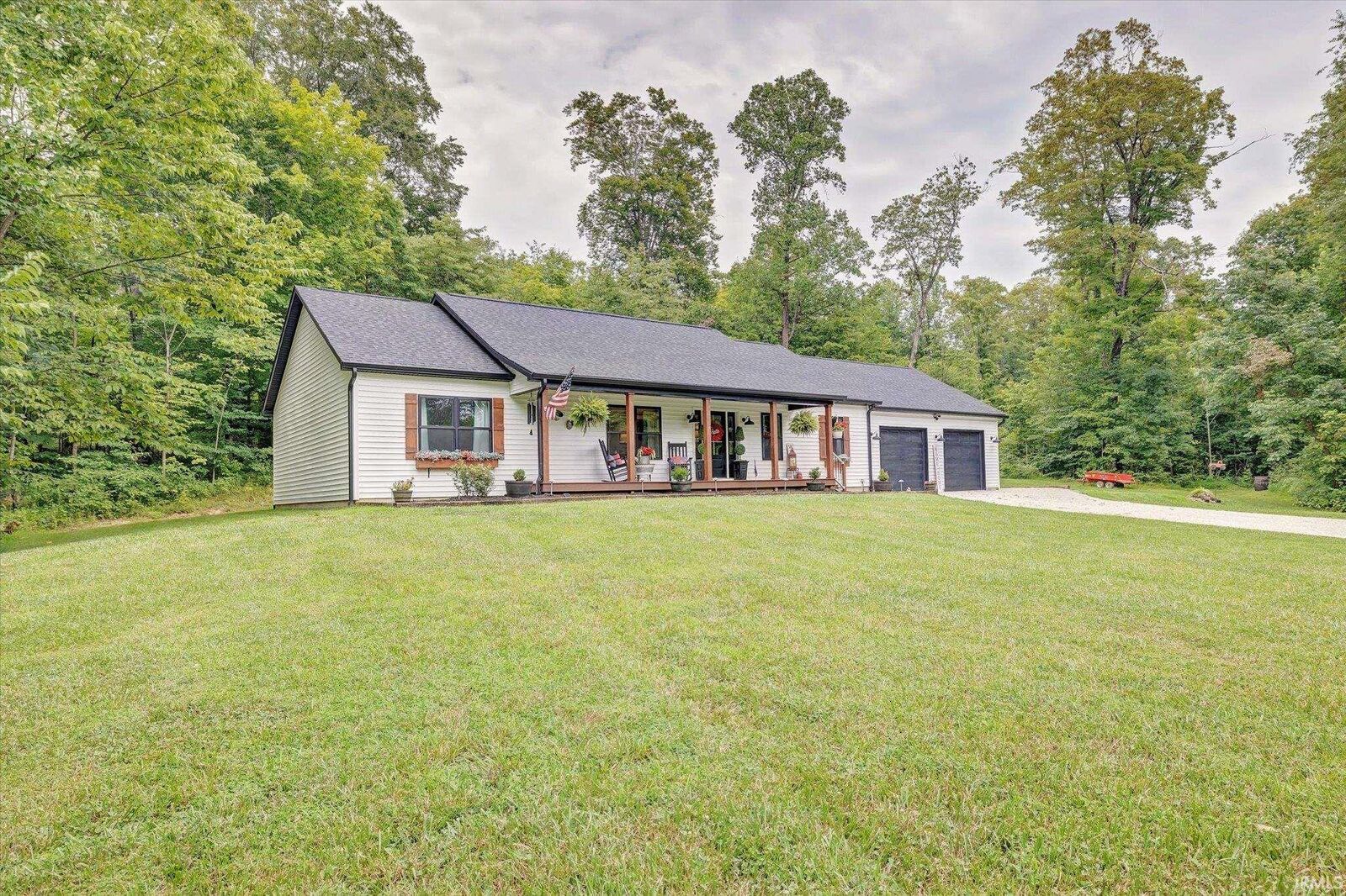 Property Photo:  7946 N Old Dutch Church Road  IN 47429 