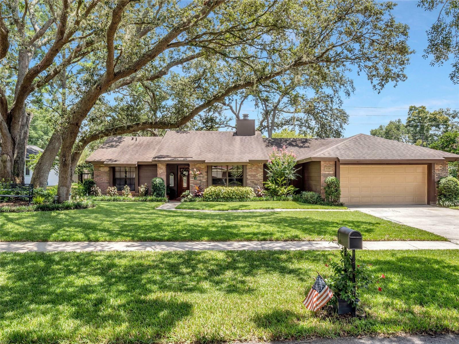 Property Photo: 4128 Tall Tree Drive FL 32810