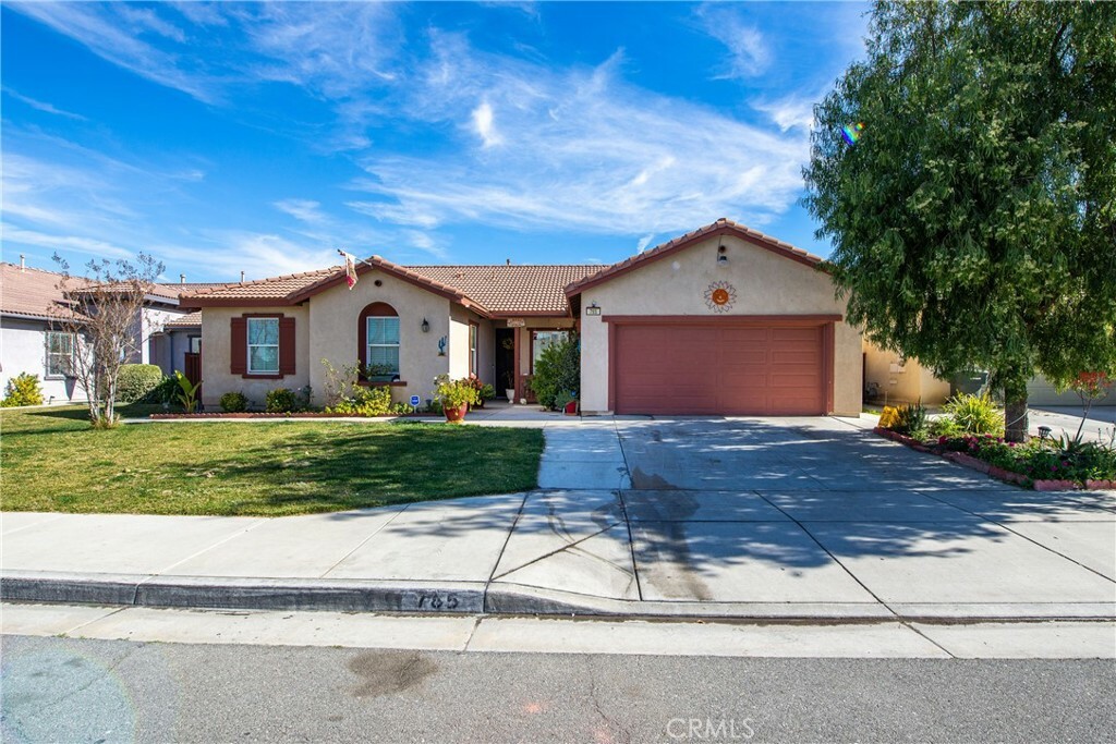 Property Photo:  765 Amarillo Way  CA 92582 