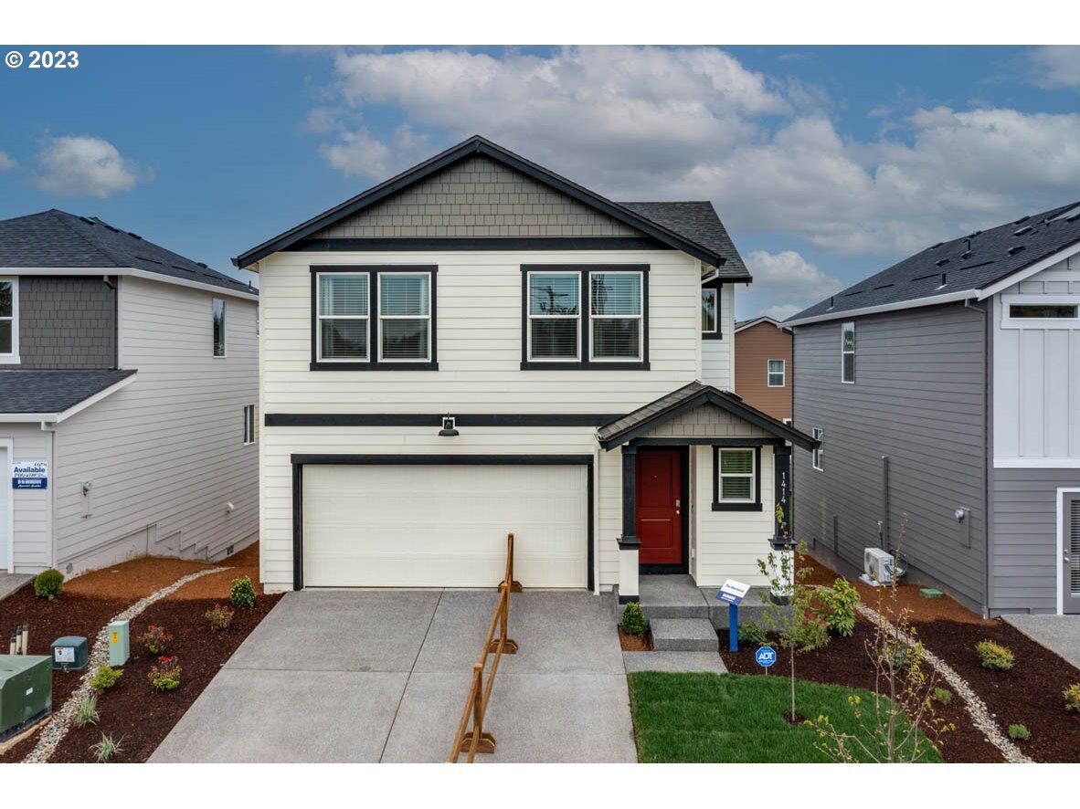 Property Photo:  1726 W 14th St  WA 98629 