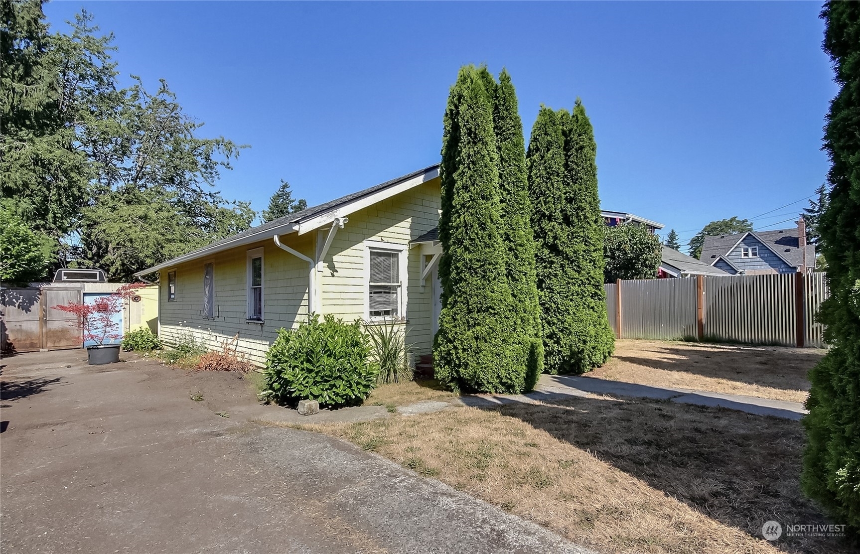 Property Photo:  8608 S Thompson Avenue  WA 98444 