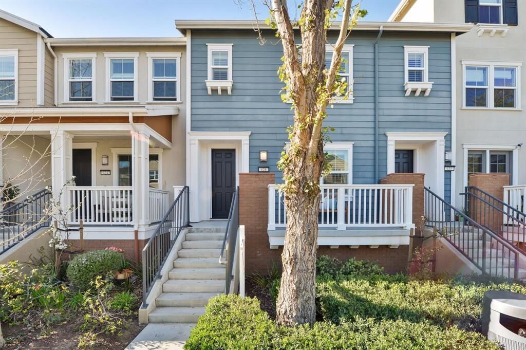 Property Photo: 426 Burns Lane CA 94403