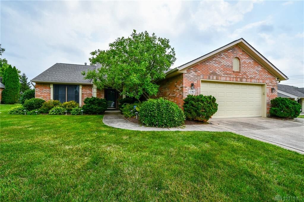 Property Photo: 1780 Hambletonian Court OH 45342