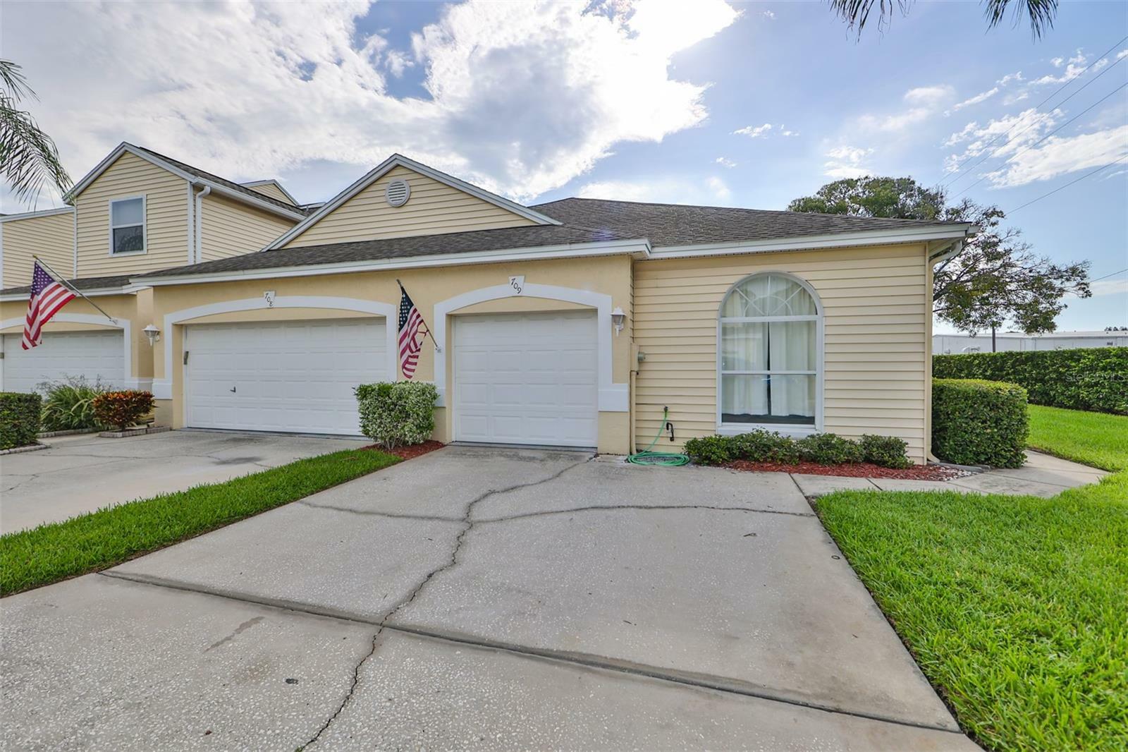 Property Photo:  1050 Starkey Road 709  FL 33771 