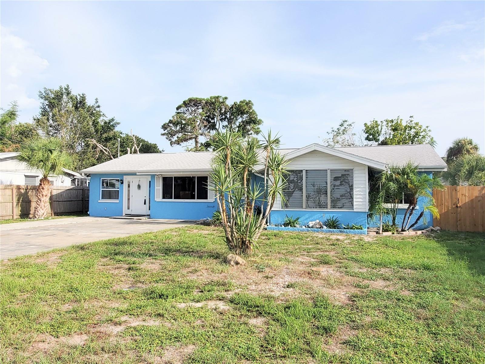 Property Photo:  75 Virginia Court  FL 34223 