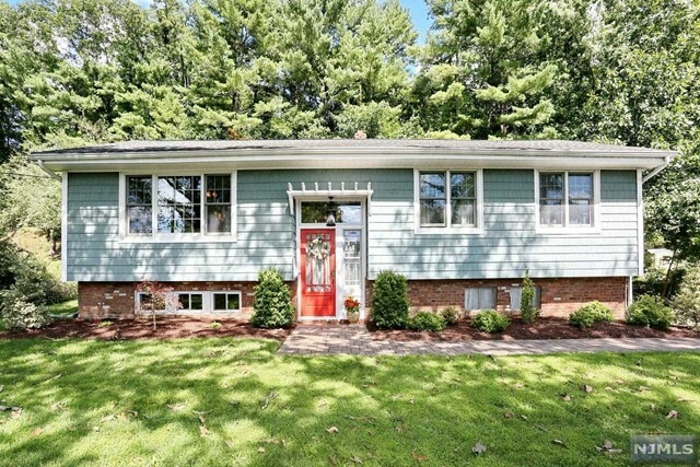 Property Photo:  299 Park Avenue  NJ 07656 