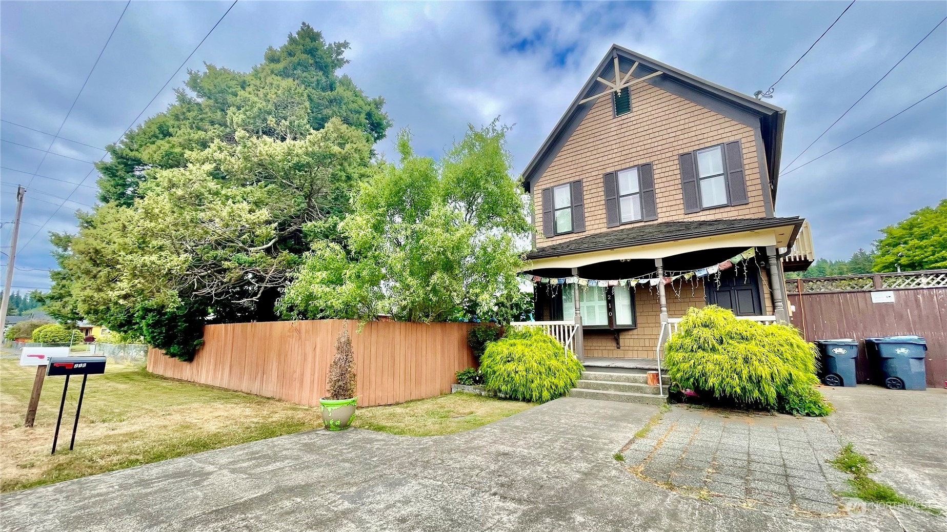 Property Photo:  210 Chicago Avenue  WA 98520 