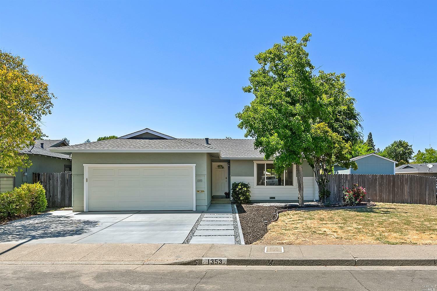 Property Photo:  1353 Lupine Road  CA 95448 