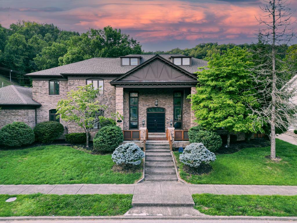 319 Fifth Street  Paintsville KY 41240 photo
