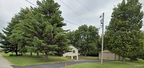 Property Photo:  700 Section Line Road  IL 62221 