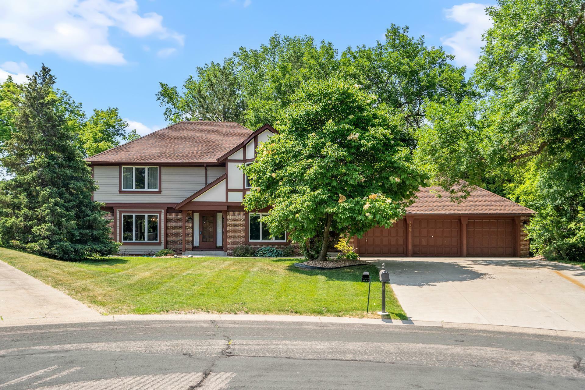 Property Photo:  9359 Hyland Creek Circle  MN 55437 