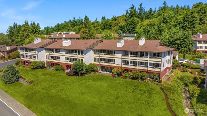 Property Photo: 23409 W Lakeview Drive F 204 WA 98043