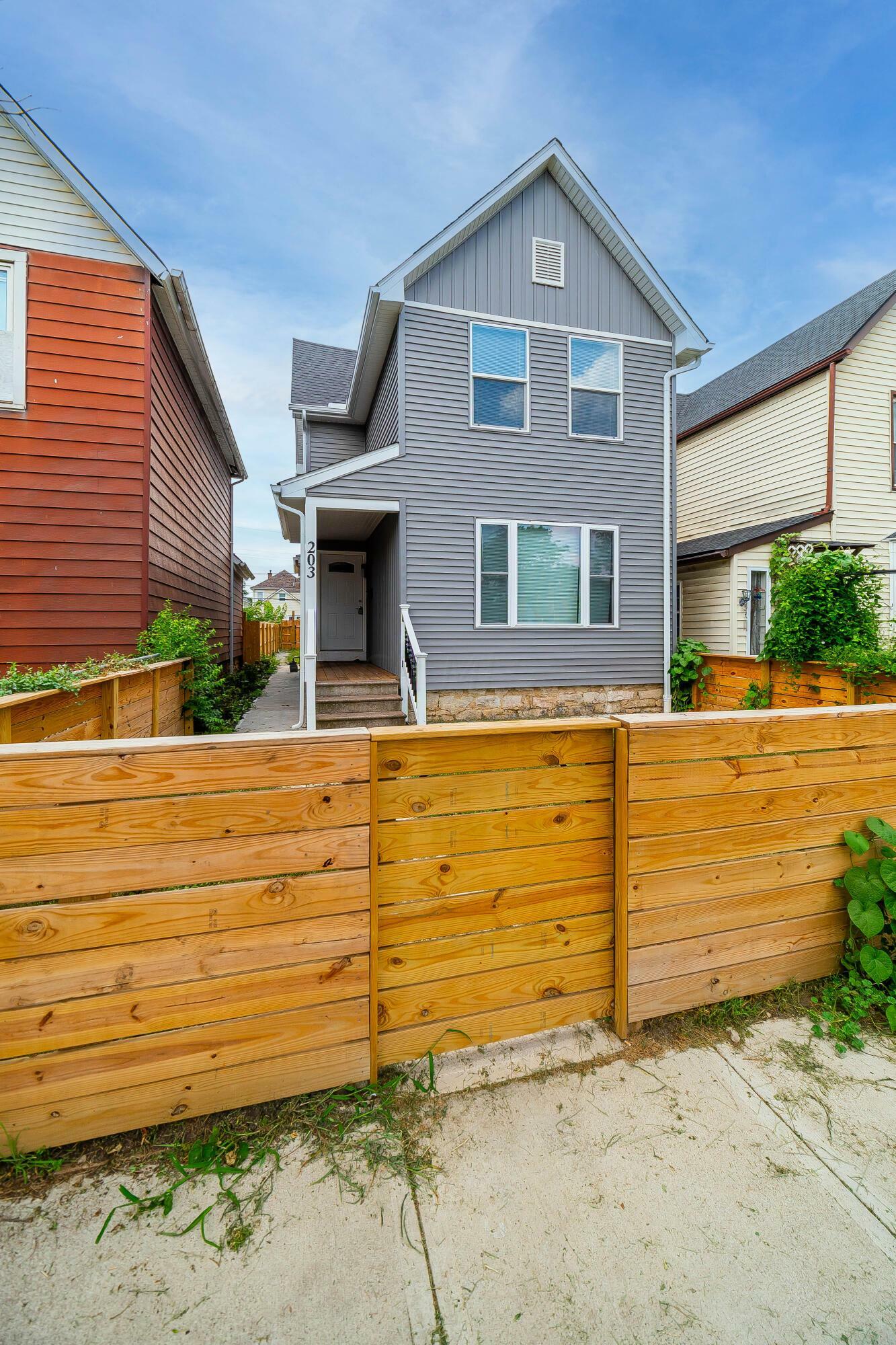 Property Photo:  203 Hawkes Avenue  OH 43223 