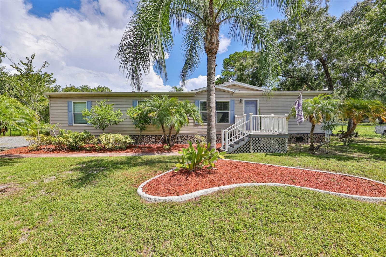 Property Photo:  2825 Metro Drive  FL 33570 