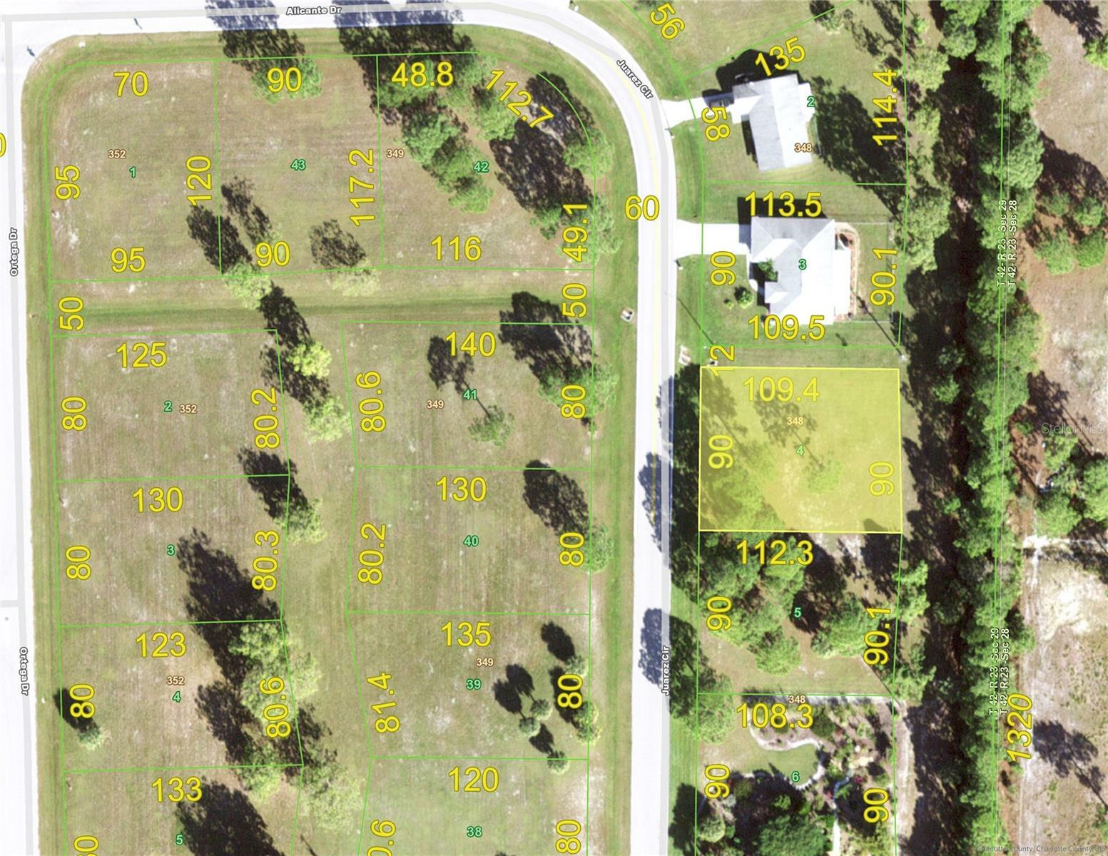 Property Photo:  16049 Juarez Circle  FL 33955 