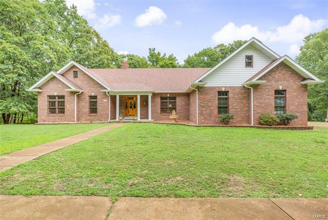 Property Photo: 7631 Oak Crest Court MO 63012