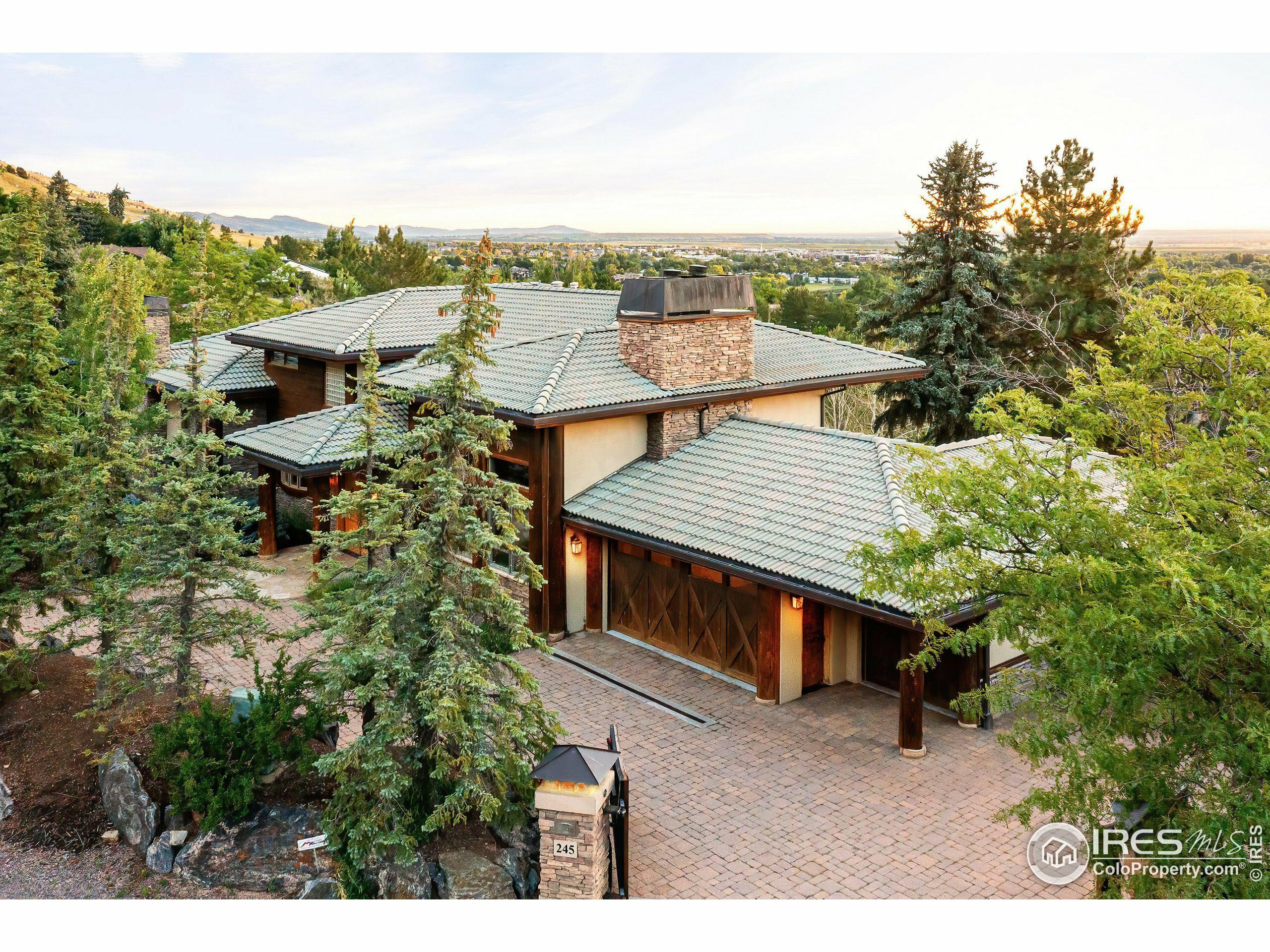 Property Photo: 245 Linden Dr CO 80304