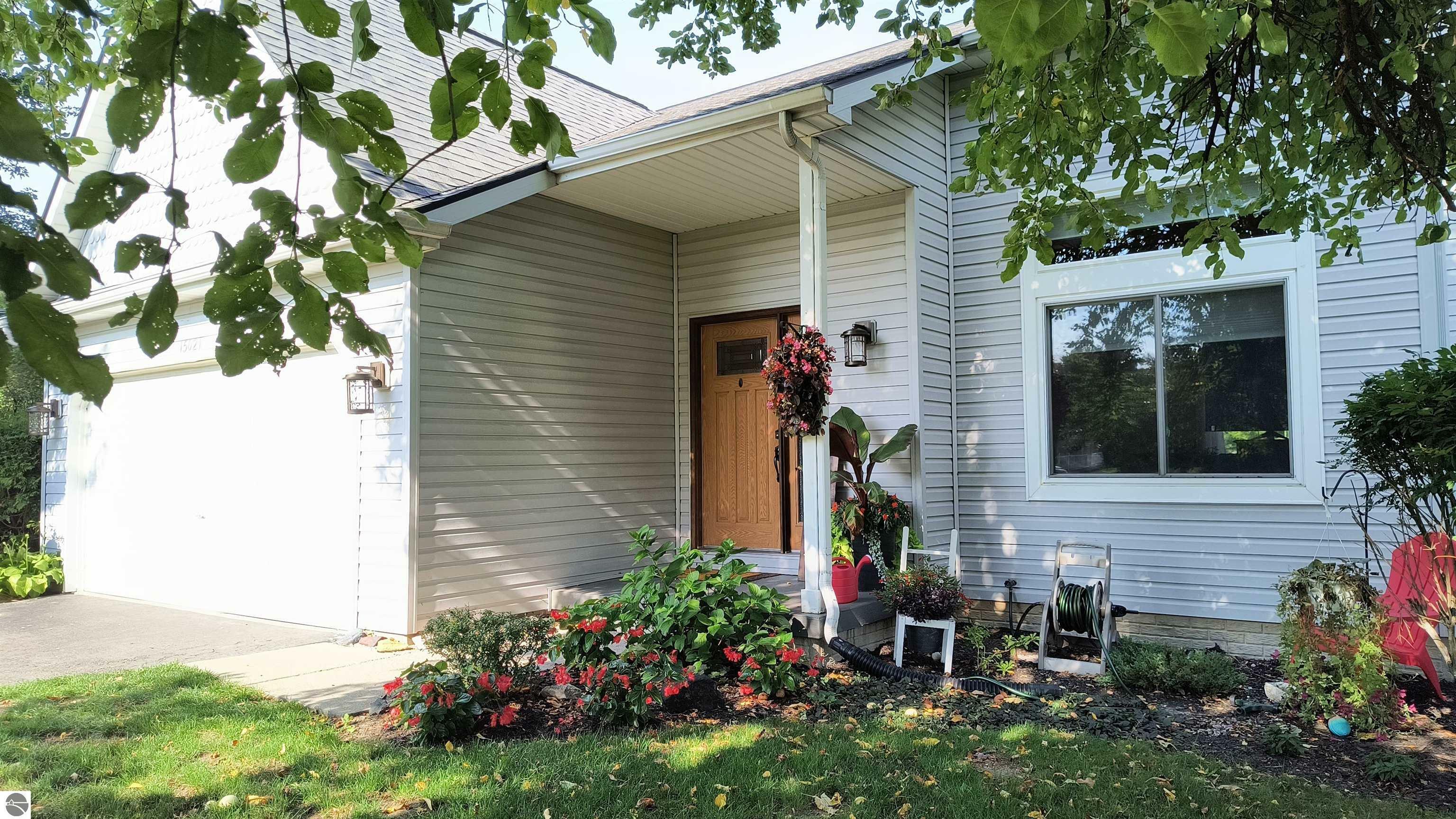 Property Photo:  15021 Knottingham Drive  MI 48451 