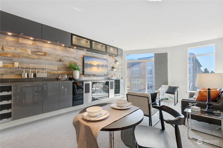 5650 24th Avenue NW 407  Seattle WA 98107 photo