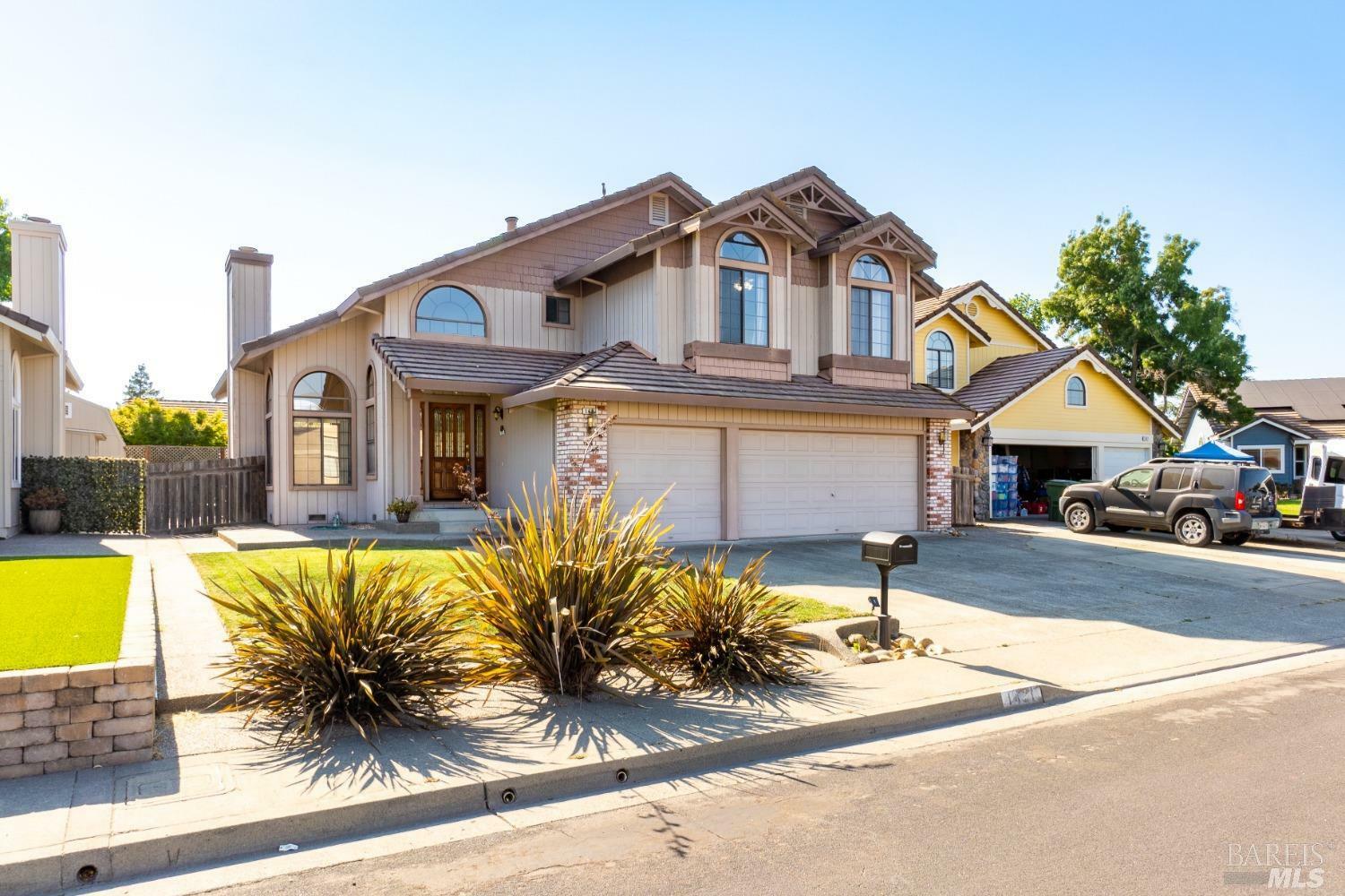 Property Photo: 1451 Roman Drive CA 94928