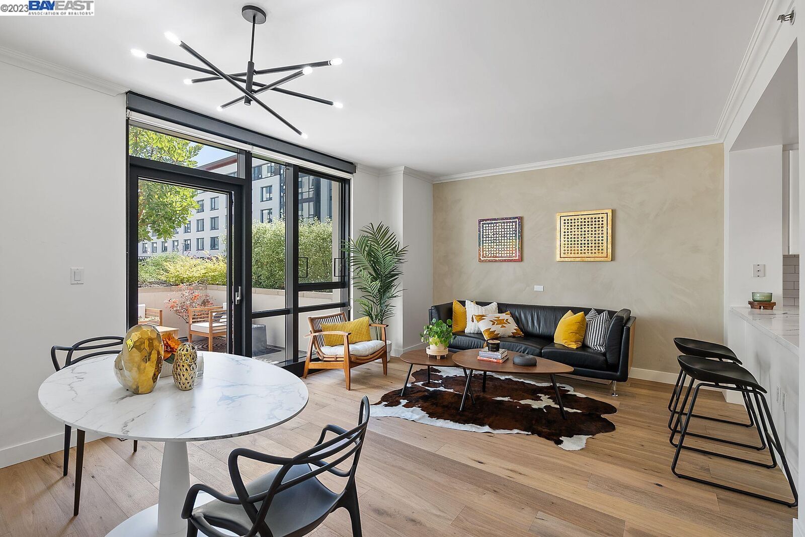 Property Photo: 260 King St 443 CA 94107