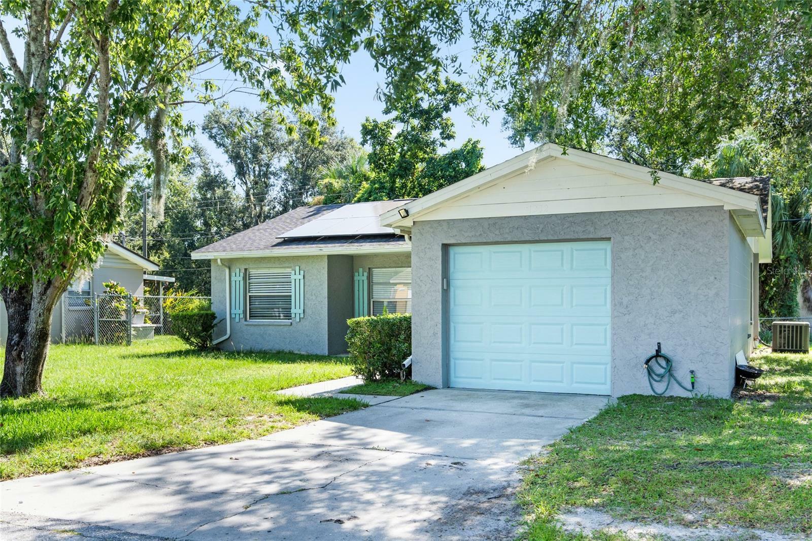 Property Photo:  1232 Waterview Boulevard E  FL 33801 