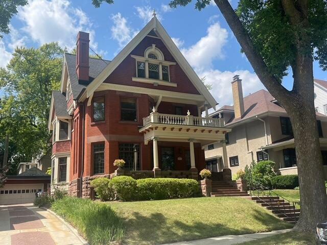 2837 N Marietta Ave  Milwaukee WI 53211 photo