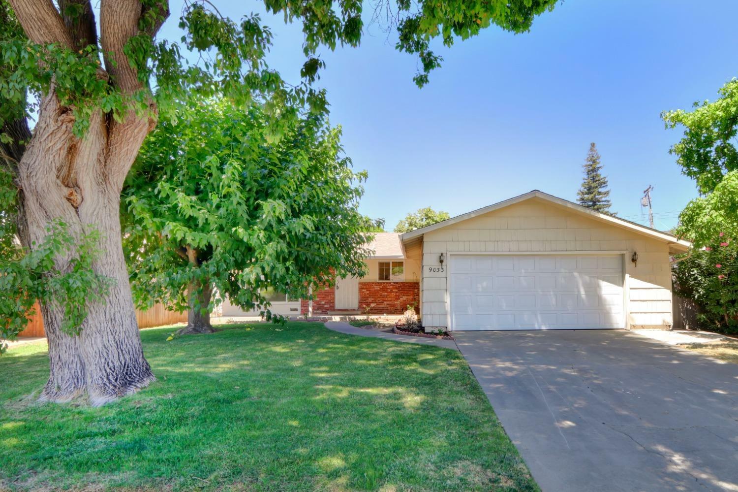 Property Photo:  9033 Fashion Drive  CA 95826 