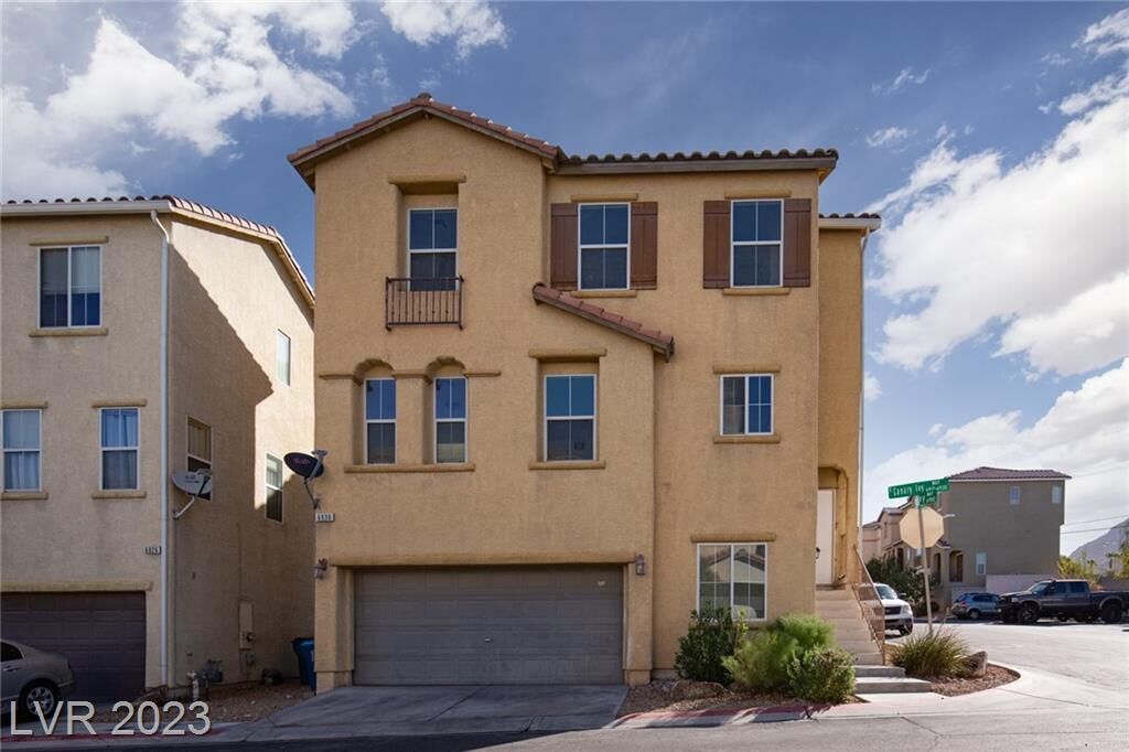 Property Photo:  6930 Canary Ivy Way  NV 89156 