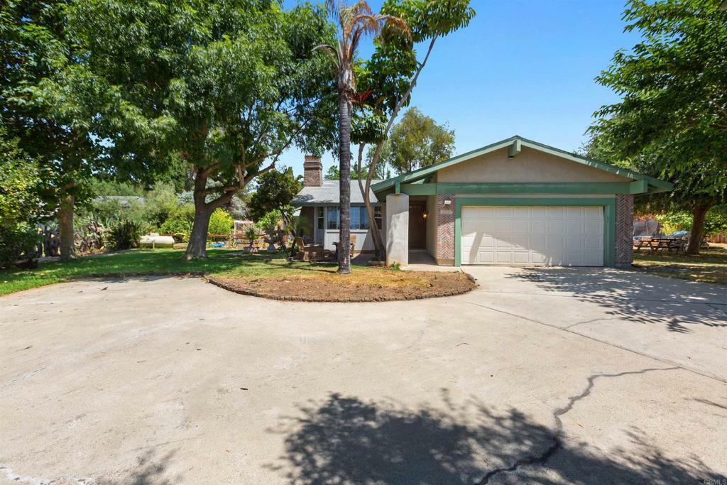 Property Photo:  1448 E Taylor Street  CA 92084 