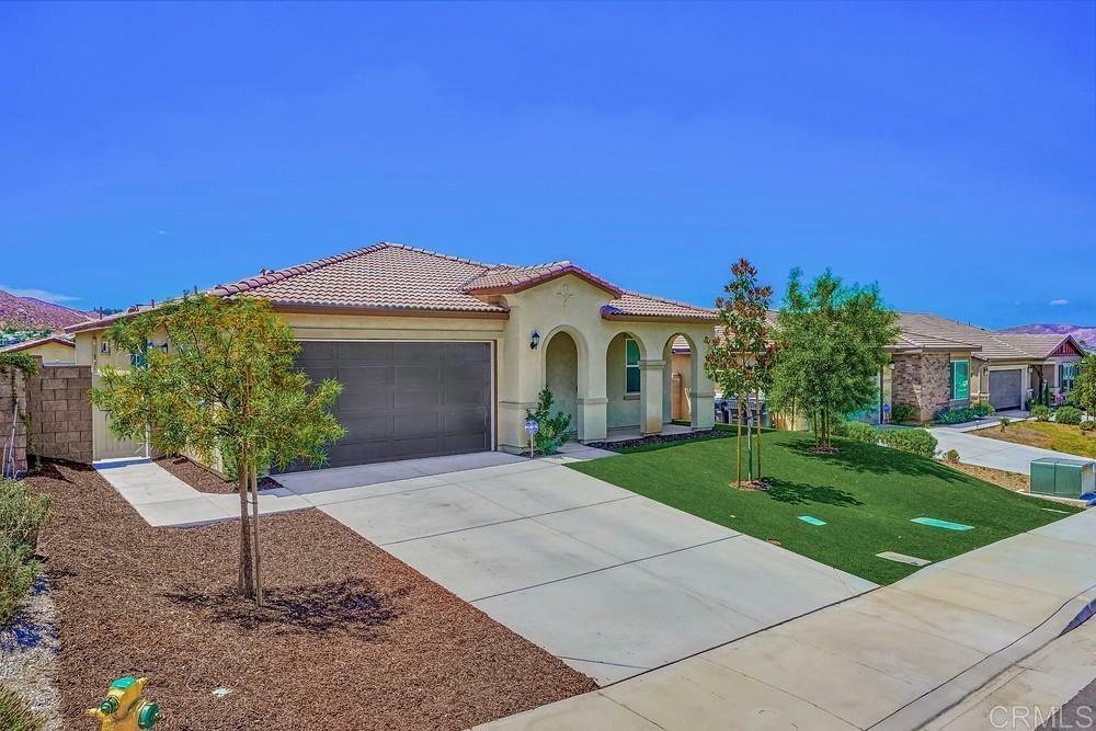 Property Photo:  28091 Schola Drive  CA 92585 