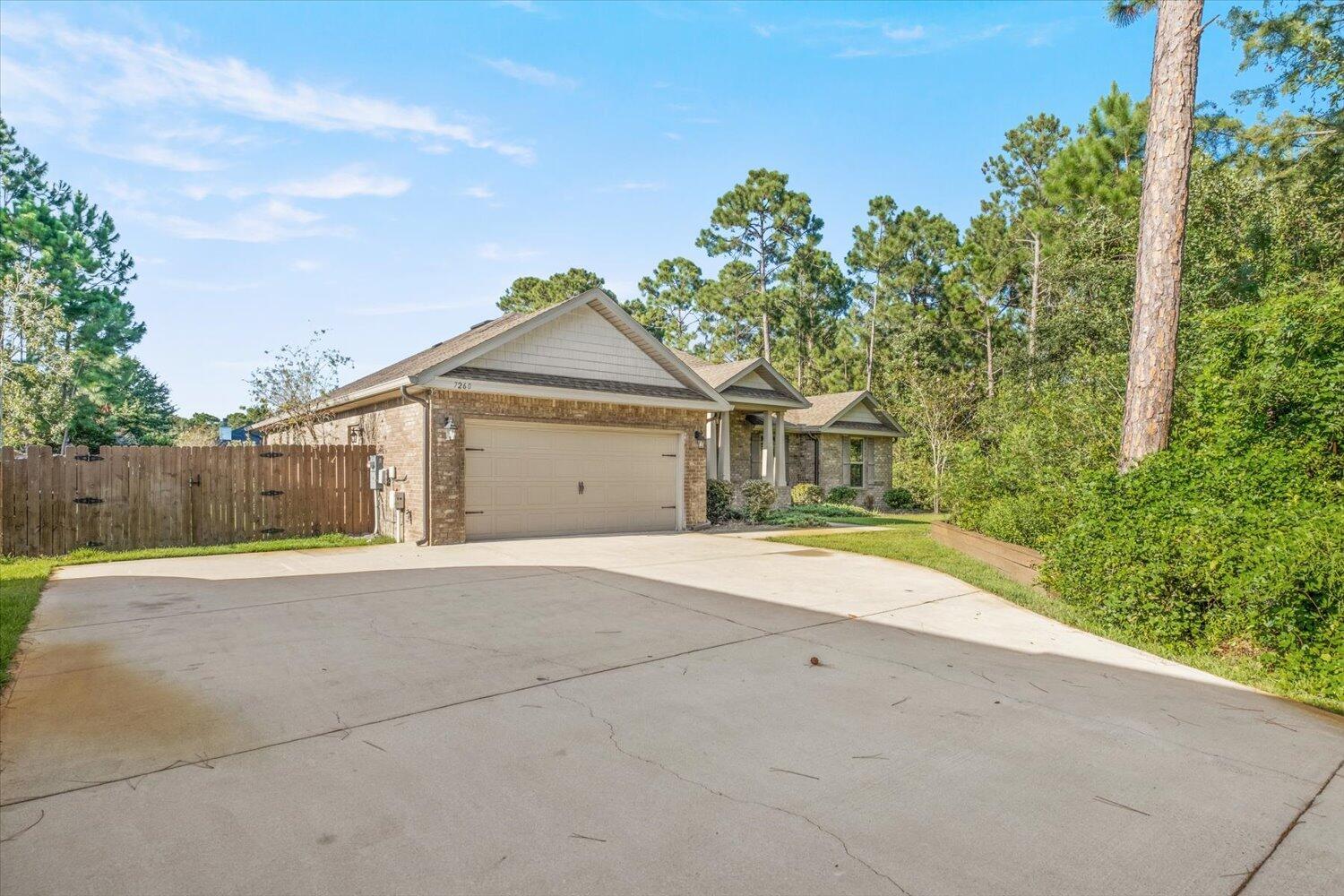 Property Photo: 7260 Reef Street FL 32566